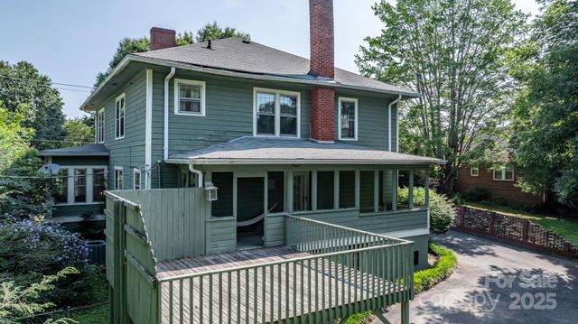 313 E Main Street, Morganton, NC 28655