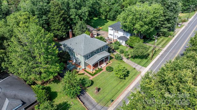 313 E Main Street, Morganton, NC 28655