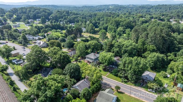 313 E Main Street, Morganton, NC 28655