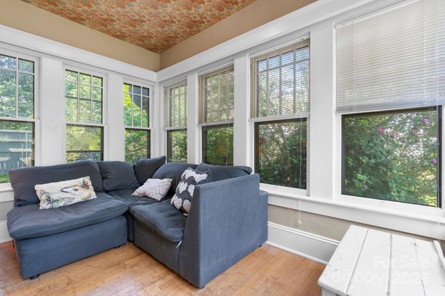 313 E Main Street, Morganton, NC 28655