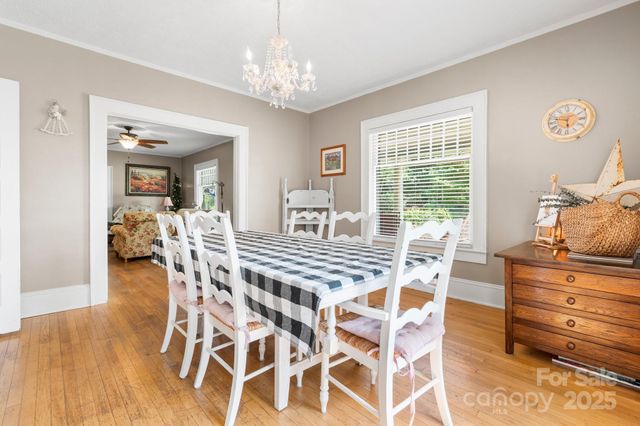 313 E Main Street, Morganton, NC 28655