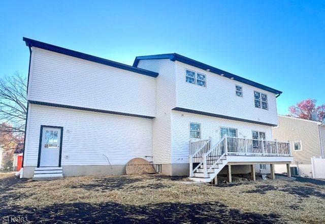 240 Atlantic Dr, Parsippany-troy Hills Twp., NJ 07054