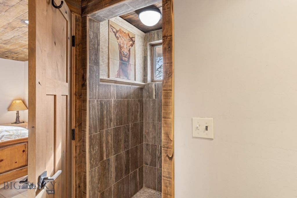 1005 Scott Street W, Gardiner, MT 59030 photo 26