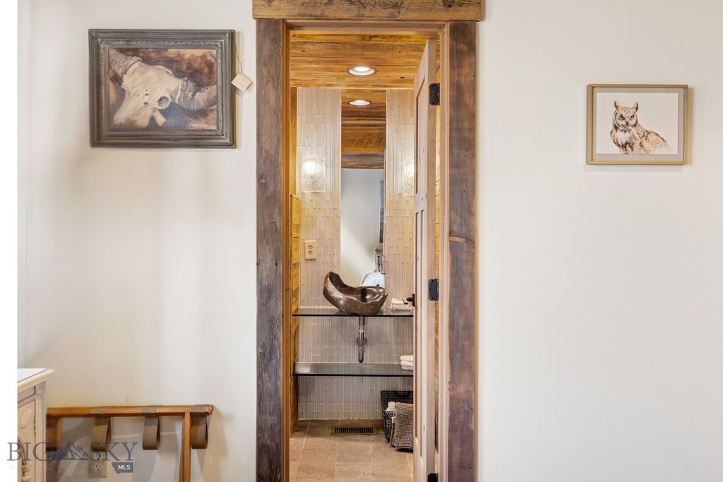 1005 Scott Street W, Gardiner, MT 59030 photo 28