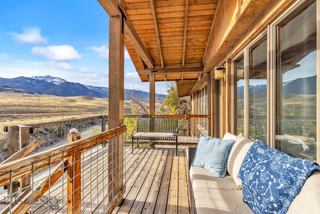 1005 Scott Street W, Gardiner, MT 59030 photo 32