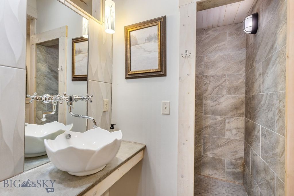 1005 Scott Street W, Gardiner, MT 59030 photo 47