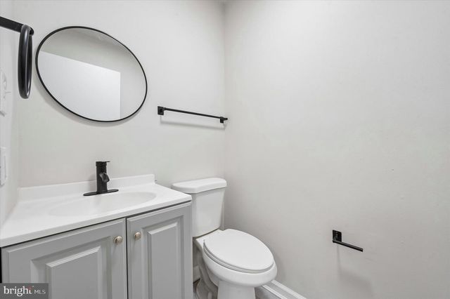 5636 APPLETREE ST, Philadelphia, PA 19139