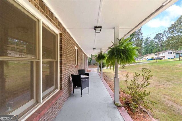 6372 Valley Dale Drive, Riverdale, GA 30274