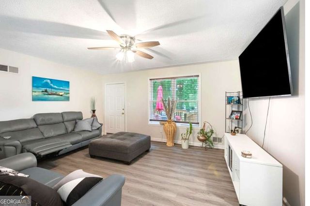 6372 Valley Dale Drive, Riverdale, GA 30274