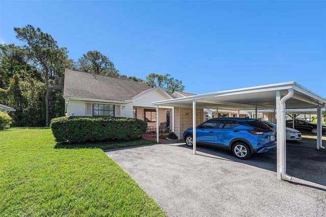 10736 LAQUINTA DRIVE, New Port Richey, FL 34654