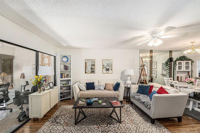 10736 LAQUINTA DRIVE, New Port Richey, FL 34654