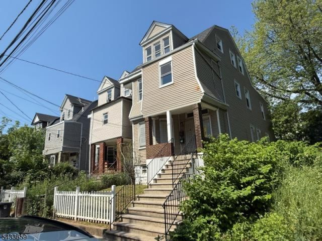 27 Seymour Ave, Newark City, NJ 07108