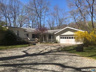 27 Pine Ridge Drive, Madison, CT 06443