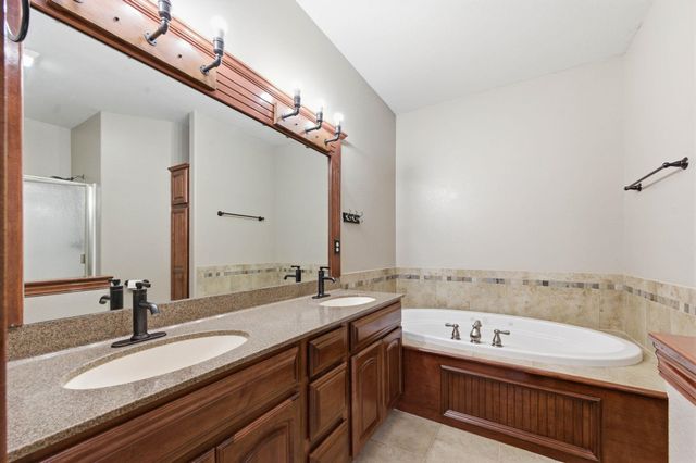 13533 E MOUNT VERNON CT, Wichita, KS 67230