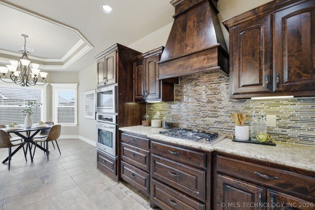 7514 E 83rd Place N, Owasso, OK 74055