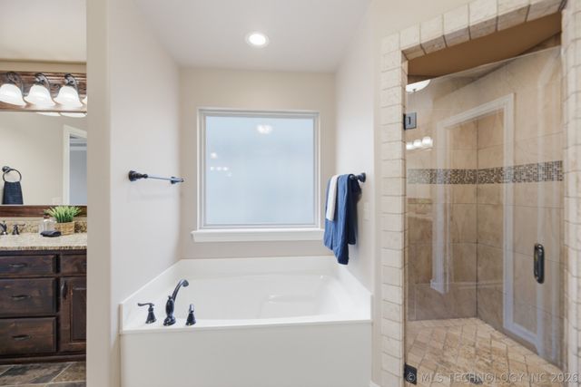 7514 E 83rd Place N, Owasso, OK 74055