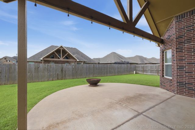 7514 E 83rd Place N, Owasso, OK 74055