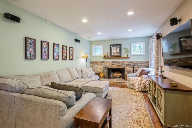 51 Chelsea Drive, Mount Sinai, NY 11766