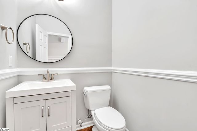 22 Summercrest Circle, Simpsonville, SC 29681