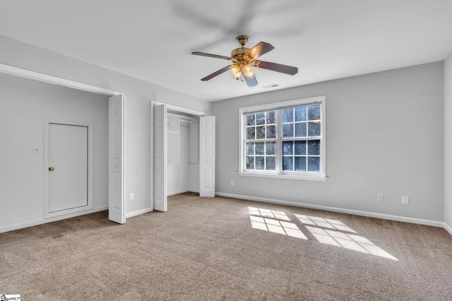 22 Summercrest Circle, Simpsonville, SC 29681