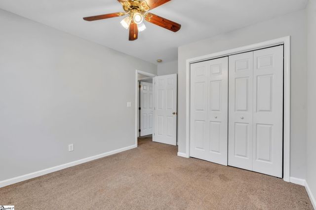 22 Summercrest Circle, Simpsonville, SC 29681