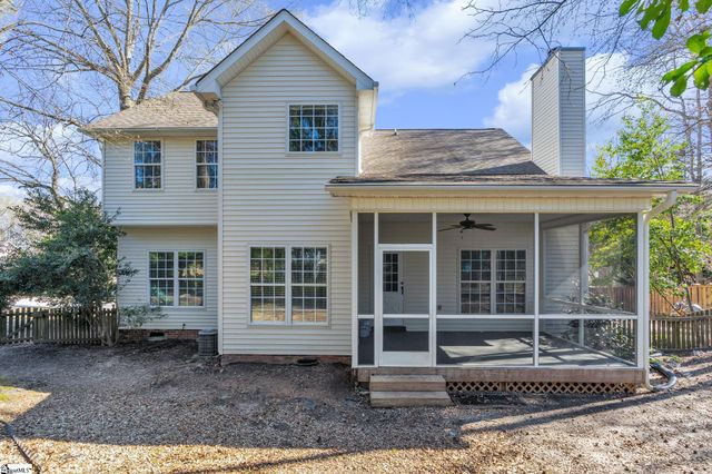 22 Summercrest Circle, Simpsonville, SC 29681