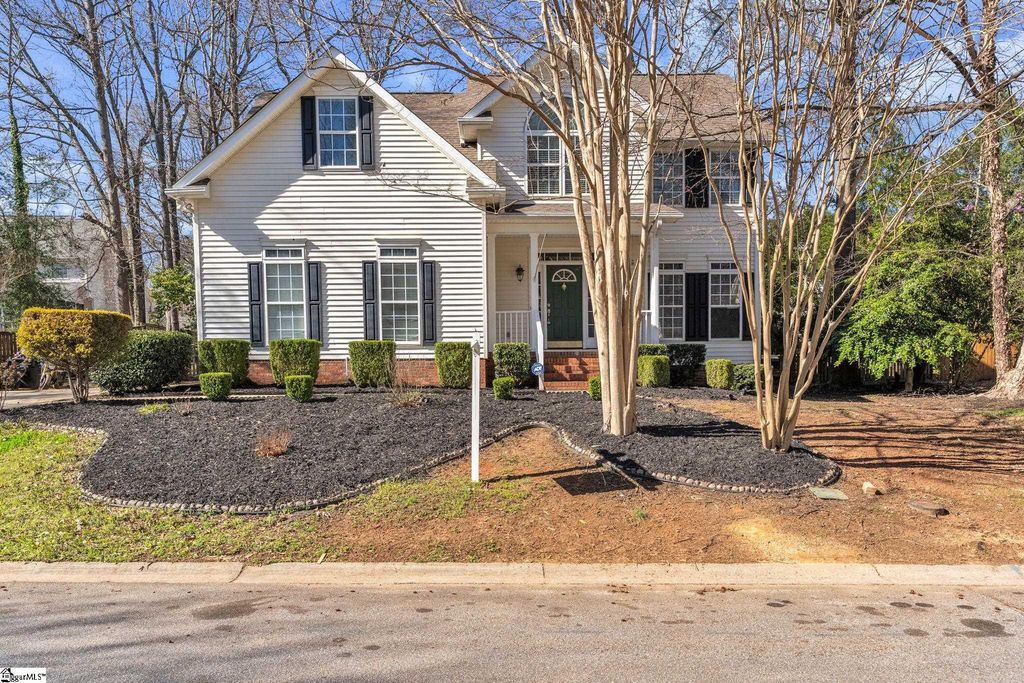 22 Summercrest Circle, Simpsonville, SC 29681