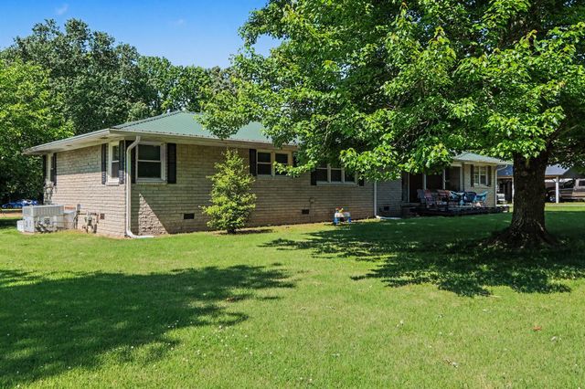 190 W Lynn Dr, Manchester, TN 37355