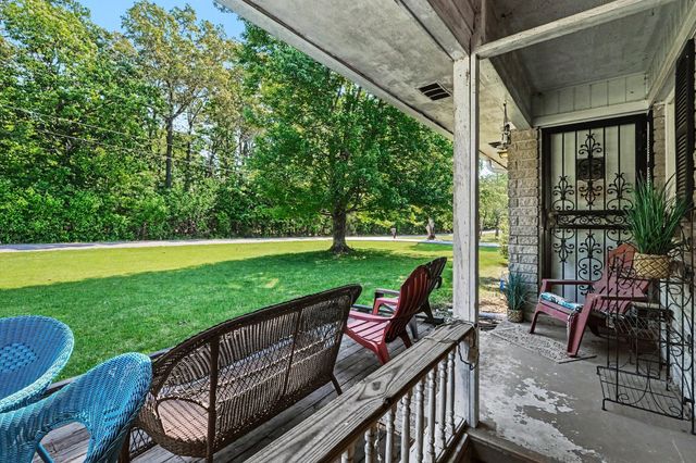 190 W Lynn Dr, Manchester, TN 37355