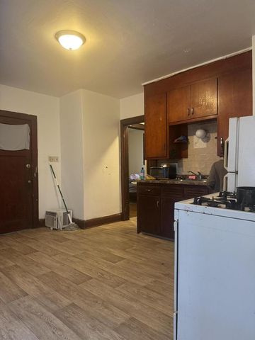 4133 N 24th STREET, Milwaukee, WI 53209