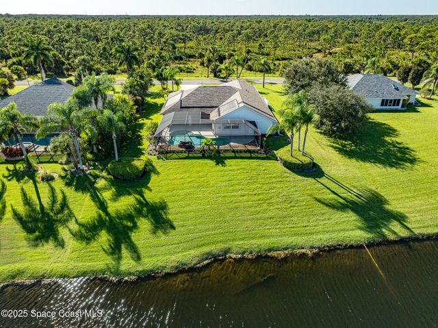 1519 Eagles Circle, Sebastian, FL 32958