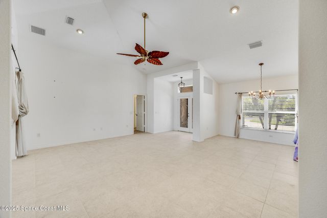 1519 Eagles Circle, Sebastian, FL 32958