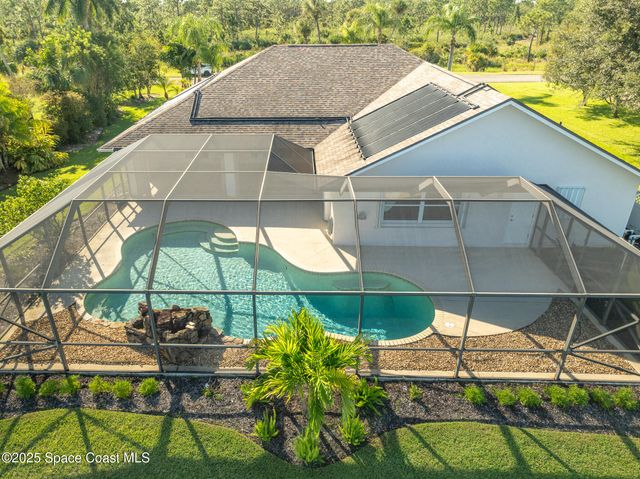 1519 Eagles Circle, Sebastian, FL 32958