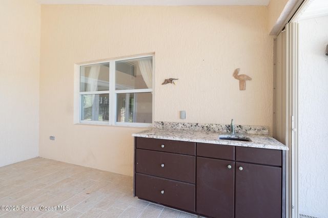 1519 Eagles Circle, Sebastian, FL 32958