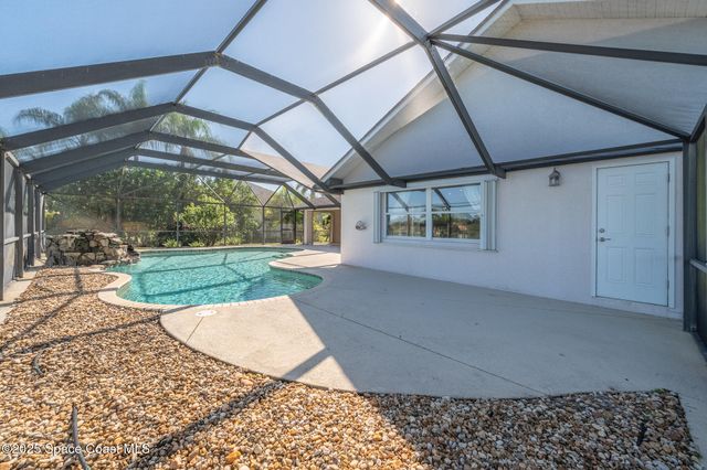 1519 Eagles Circle, Sebastian, FL 32958