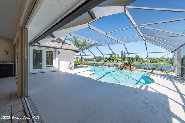 1519 Eagles Circle, Sebastian, FL 32958