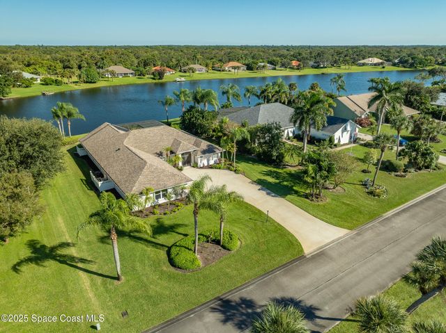 1519 Eagles Circle, Sebastian, FL 32958