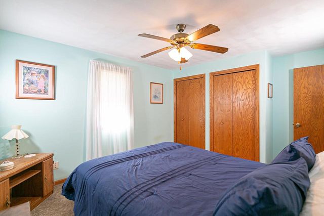 2149 N CONNIES COURT, Appleton, WI 54914