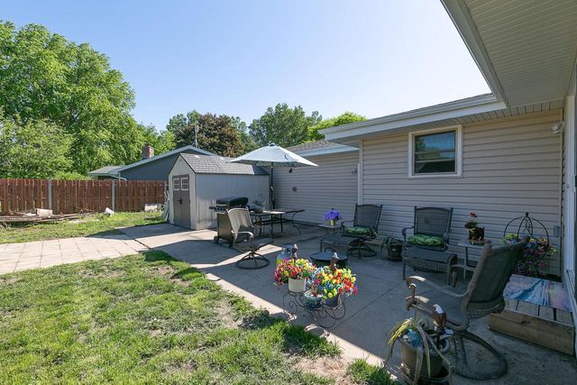2149 N CONNIES COURT, Appleton, WI 54914