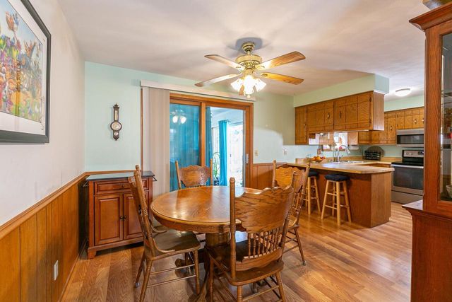 2149 N CONNIES COURT, Appleton, WI 54914