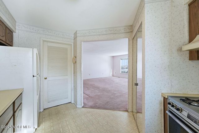 1502 Buckingham Circle, Middletown, NJ 07748