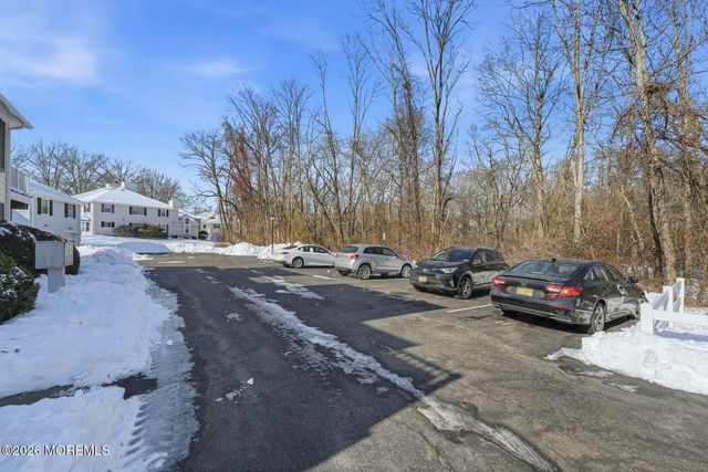 1502 Buckingham Circle, Middletown, NJ 07748