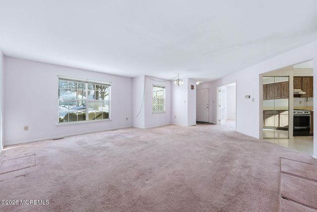 1502 Buckingham Circle, Middletown, NJ 07748