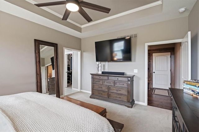 19013 Deer Run Street, Spring Hill, KS 66083