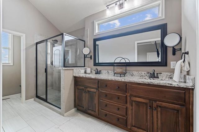 19013 Deer Run Street, Spring Hill, KS 66083