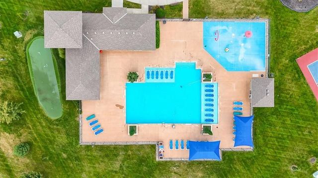 19013 Deer Run Street, Spring Hill, KS 66083