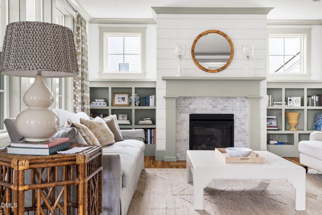 271 Ellsworth Manor Drive, Hillsborough, NC 27278