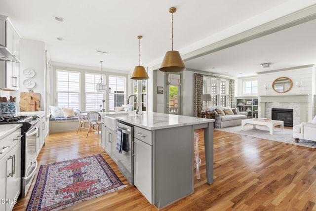 271 Ellsworth Manor Drive, Hillsborough, NC 27278