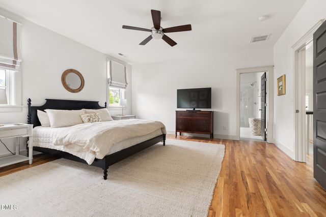 271 Ellsworth Manor Drive, Hillsborough, NC 27278