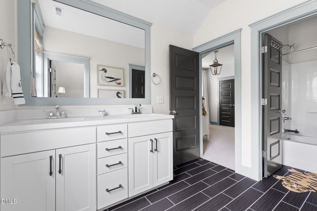 271 Ellsworth Manor Drive, Hillsborough, NC 27278